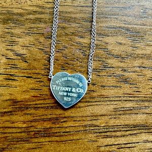 Return to Tiffany & Co double chain necklace